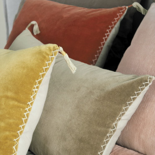 Housse de coussin MATTEO en velours de coton et lin - Safran - 60 x 40 cm