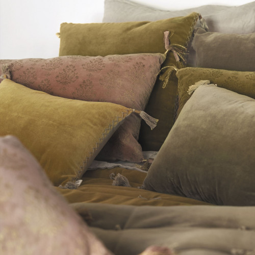 MATTÉO Cushion Cover in Cotton Velvet and Linen - Saffron - 30 x 40 cm