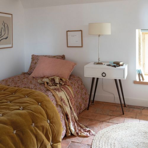 LOLA White Bedside Table