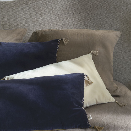 Housse de coussin MATTÉO en velours de coton et lin - Bleu de Minuit - 50 x 50 cm